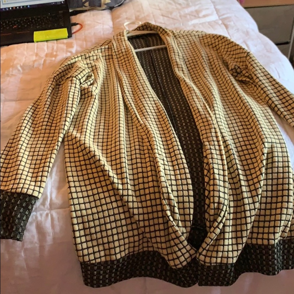 Sweater - Picture 2 of 3